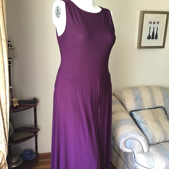 New with tags on Maxi dress - Picture 4 of 7